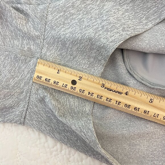 Outdoor Voices Sunday Short ~ Light Gray ~ Medium ~ EUC - Picture 8 of 10